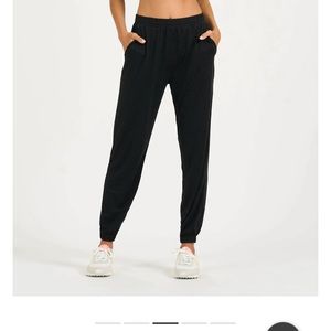 Vuori Boyfriend Joggers